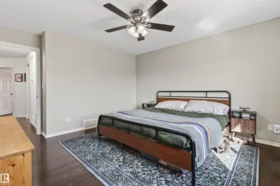 Interior photo 4 of 4905 58 AV