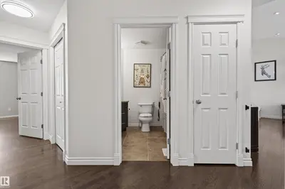 Interior photo 3 of 4905 58 AV