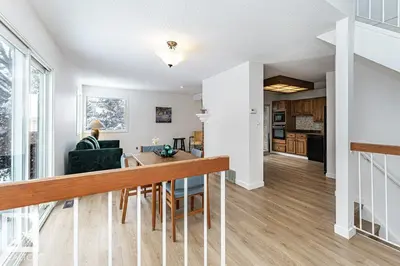 Interior photo 4 of 14916 43 AV NW