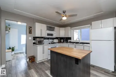 Interior photo 1 of 10103 108 ST