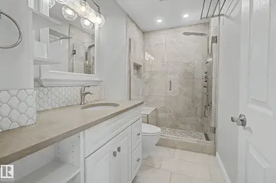 Interior photo 3 of 3903 32 ST NW