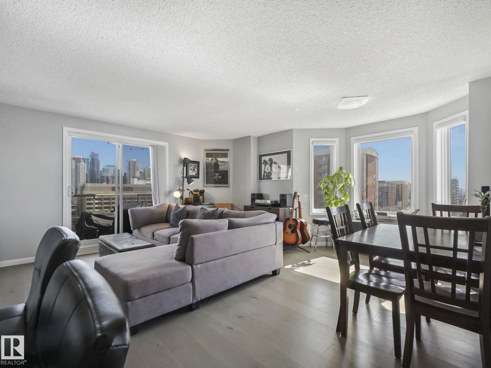 #1404 10909 103 AV NW, Edmonton - 2 bedroom Apartment for sale