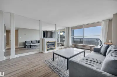 Interior photo 3 of #1412 13910 STONY PLAIN RD NW