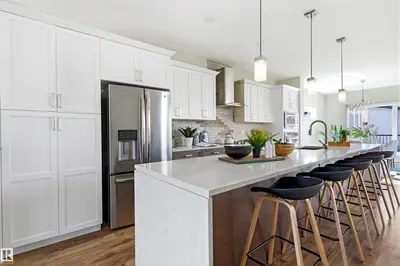 Interior photo 3 of 9928 151 ST NW NW