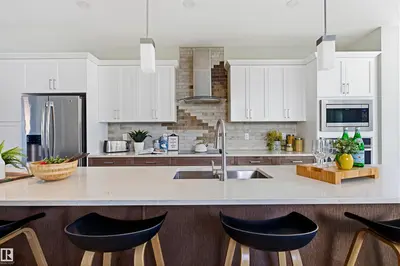 Interior photo 2 of 9928 151 ST NW NW