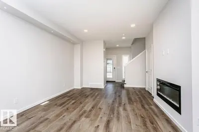 Interior photo 1 of 225 Wattle RD