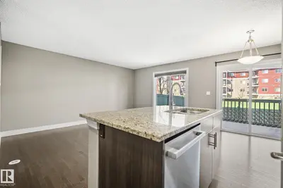 Interior photo 4 of #87 219 CHARLOTTE WY