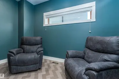 Interior photo 4 of 9629 84 AV NW