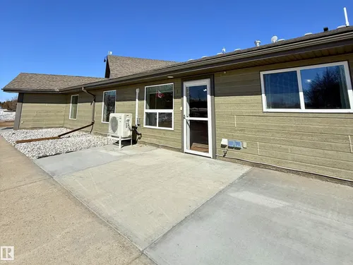 #1 5011 Pine DR, Cherry Grove - $105,900