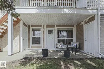 Interior photo 1 of #7 2204 118 ST NW