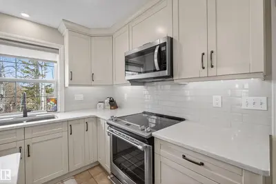 Interior photo 4 of #295 52312 RGE ROAD 225