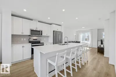 Interior photo 2 of 2418 TRUMPETER WY NW