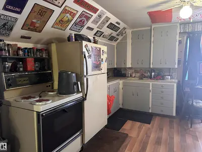 Interior photo 3 of 10528 100 AV