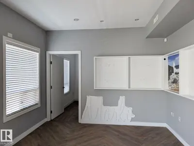 Interior photo 3 of #577 461032 HWY 13