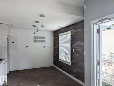 Interior photo 1 of #577 461032 HWY 13