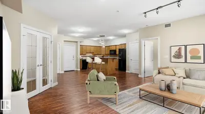 Interior photo 1 of #138 1406 HODGSON WY NW