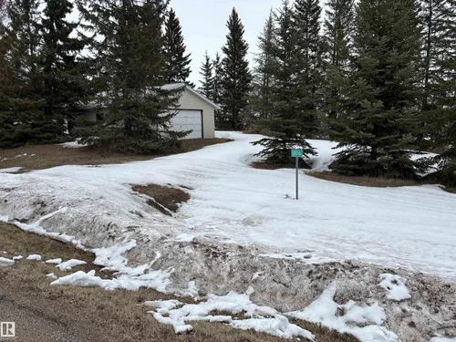 #306 56415 RNG ROAD 112, Rural St. Paul County - $325,000