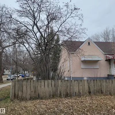 Interior photo 4 of 10802 112 ST NW