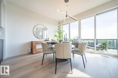 Interior photo 2 of 21 Redbud WY