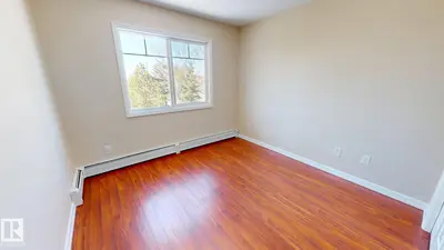 Interior photo 3 of #213 273 CHARLOTTE WY