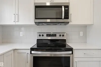 Interior photo 4 of #77 1010 RABBIT HILL RD SW