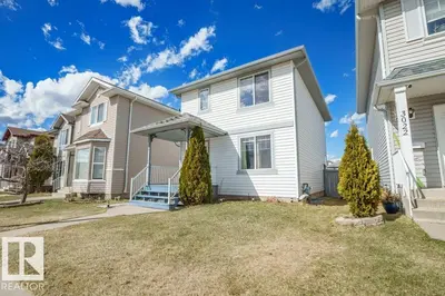 Interior photo 1 of 3024 32 AV NW