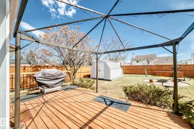 Interior photo 4 of 9845 184 ST NW