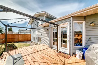 Interior photo 2 of 9845 184 ST NW