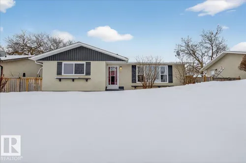 4711 51a AV, Bon Accord - $395,000