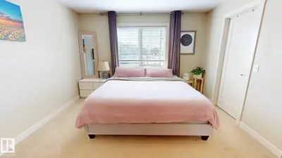 Interior photo 3 of 30 Sierra WD