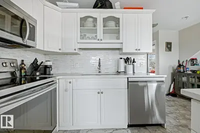 Interior photo 2 of #115 10105 95 ST NW