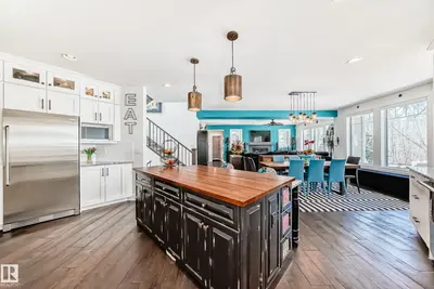 Interior photo 2 of #16 53226 RGE ROAD 261