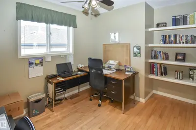 Interior photo 3 of 1 Heritage PT