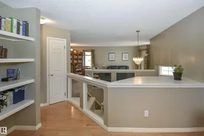 Interior photo 4 of 1 Heritage PT