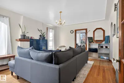 Interior photo 1 of 12230 95A ST NW