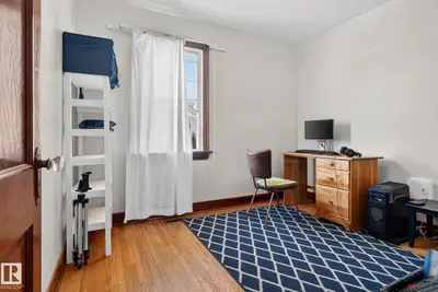 Interior photo 2 of 12230 95A ST NW