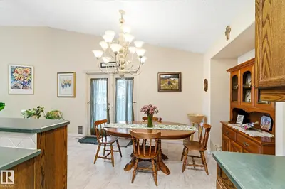 Interior photo 3 of 11440 118 ST NW