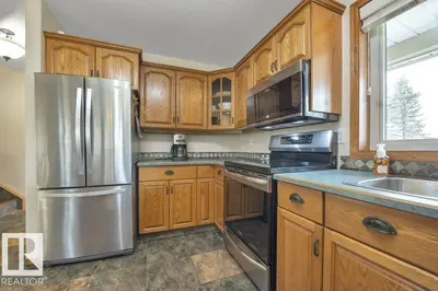 Interior photo 2 of 464015 Range Road 234