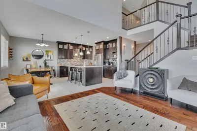 Interior photo 2 of 41 SUTHERLAND ST