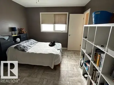 Interior photo 3 of 4611 50A AV