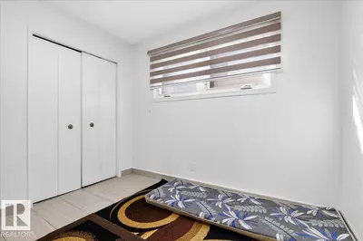 Interior photo 3 of 15815 124 ST NW