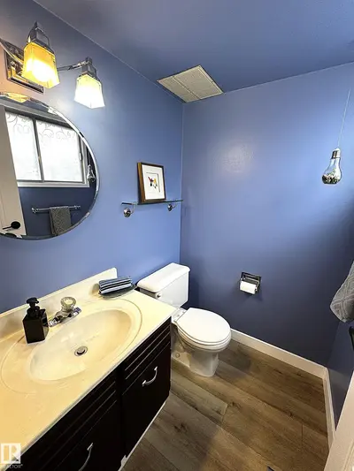 Interior photo 4 of 10 MEDHURST CR