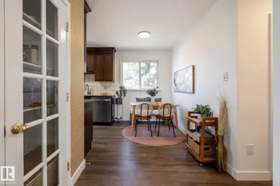 Interior photo 3 of 10930 131 ST NW