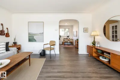 Interior photo 2 of 10930 131 ST NW