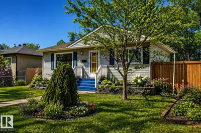 Interior photo 1 of 10930 131 ST NW