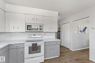 Interior photo 3 of 43 MARMOT AV