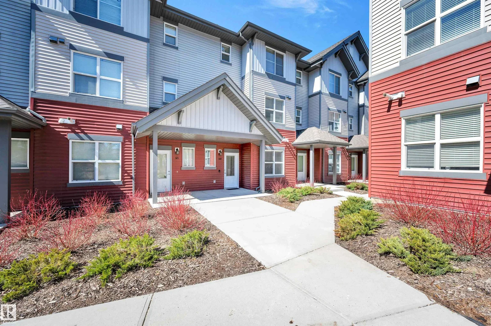 #122 655 WATT BV SW, Edmonton - 3 bedroom Townhouse for sale