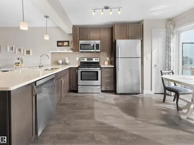 Interior photo 3 of 1626 33A ST NW