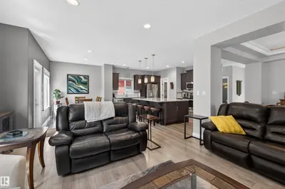 Interior photo 2 of 3353 HILTON CR NW