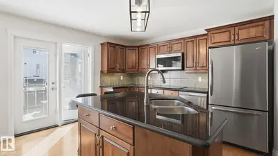 Interior photo 4 of 85 LAKEWOOD BV